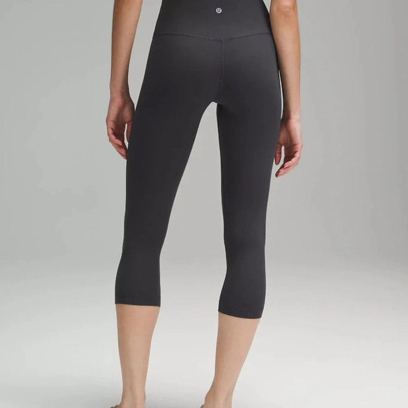 lululemon Align™ High-Rise Crop 21", Purple 16543 - Picture 3 of 13